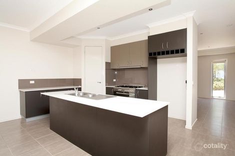 Property photo of 3 Coppin Lane Caroline Springs VIC 3023