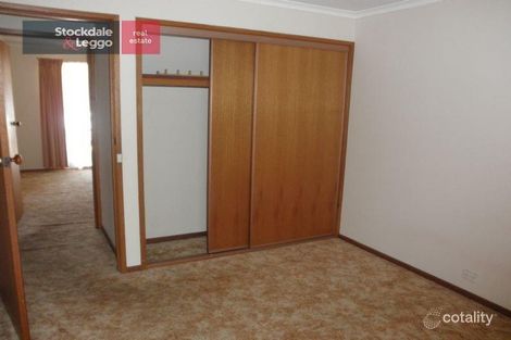 Property photo of 2/29 Deutgam Street Werribee VIC 3030
