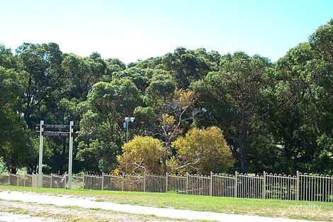 67 Castlecrag Dr, Kallaroo, WA 6025