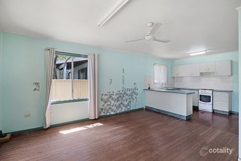 Property photo of 28 Sixth Avenue Palm Beach QLD 4221