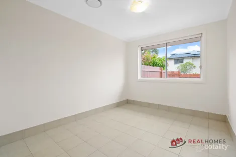 Property photo of 2 Hude Place Stanhope Gardens NSW 2768