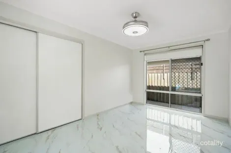 Property photo of 3 Casuarina Way Helensvale QLD 4212