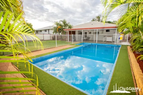 Property photo of 16 Raven Crescent Townview QLD 4825