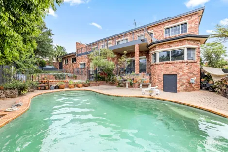Property photo of 1 Burrawang Place Alfords Point NSW 2234