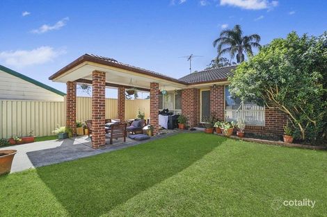 2/14 Bird Pl, St Helens Park, NSW 2560