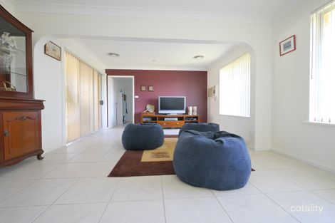 Property photo of 18 Yaldara Crescent Cowra NSW 2794