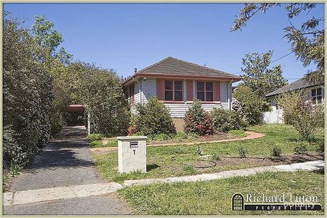 Property photo of 7 Gormanston Crescent Deakin ACT 2600