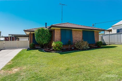 15 Little Park St, Greta, NSW 2334