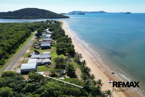 66 Luff St, Hull Heads, QLD 4854