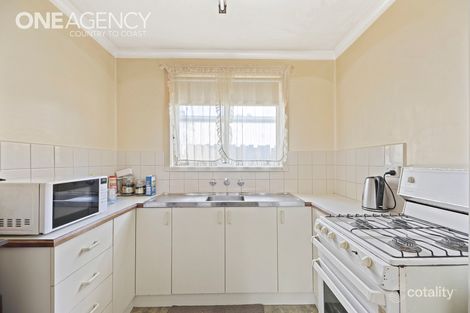 Property photo of 2/2 Barnett Grove Noble Park VIC 3174