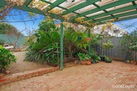 Property photo of 2 Fisher Parade Ascot Vale VIC 3032