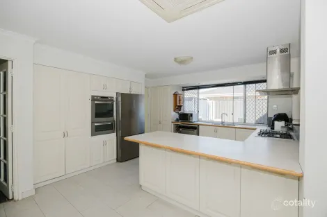 Property photo of 52 Fairway Circle Connolly WA 6027