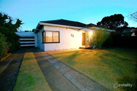 32 Warren Rd, Mordialloc, VIC 3195