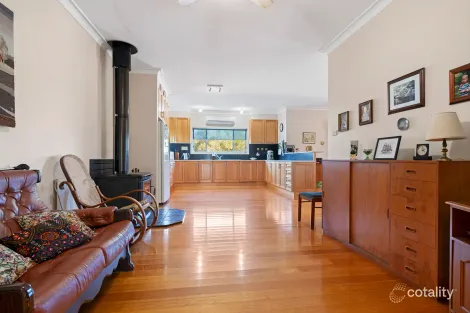 Property photo of 124 Meadows Lane Heathcote VIC 3523