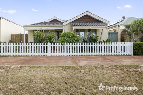 Property photo of 5 Tarkine Lane Ellenbrook WA 6069