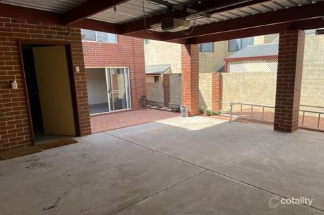 Property photo of 467 Lakeside Drive Joondalup WA 6027