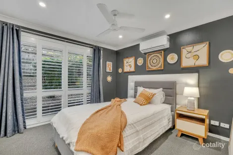Property photo of 6 Woodcrest Close Kincumber NSW 2251