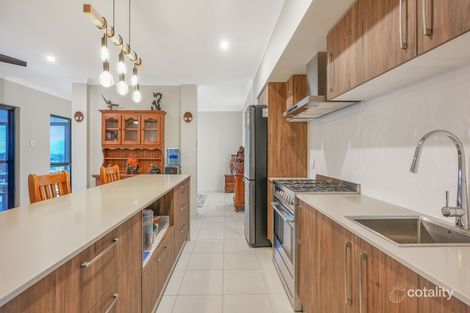 Property photo of 2 Sunbird Drive Woree QLD 4868