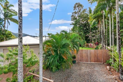 Property photo of 17 Davis Close Manoora QLD 4870
