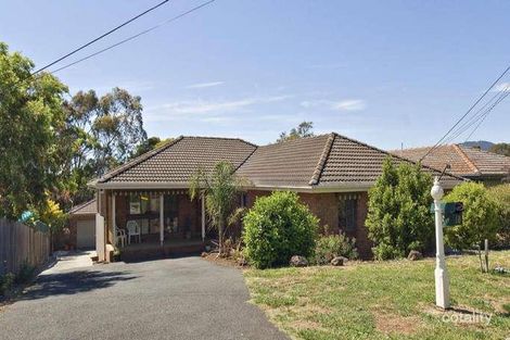 Property photo of 18 Daymar Drive Mooroolbark VIC 3138