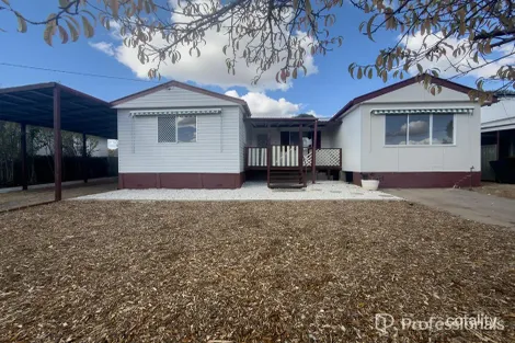 11 Nancy St, South Tamworth, NSW 2340