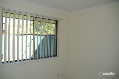 Property photo of 2/8 Stephenson Street Labrador QLD 4215