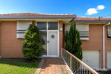 25 Cresthaven Dr, Mansfield, QLD 4122