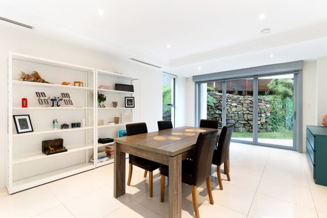 Property photo of 11 Spalding Crescent Hurstville Grove NSW 2220
