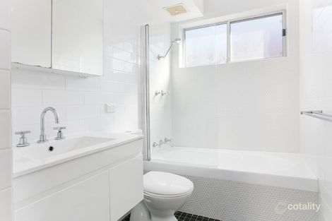 Property photo of 9/105 Howard Avenue Dee Why NSW 2099