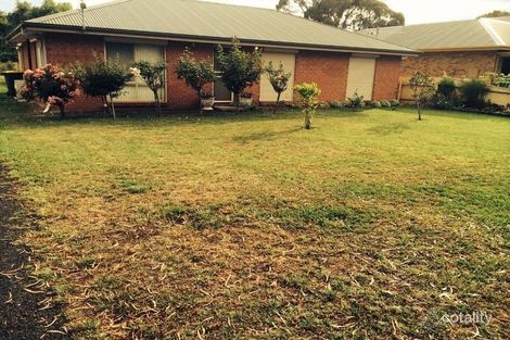 23 Mitchell St, Cobden, VIC 3266