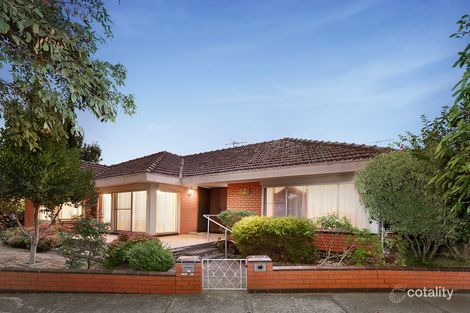 Property photo of 12 Govan Court Footscray VIC 3011