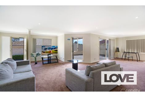 Property photo of 2/2 Hansen Place Shortland NSW 2307