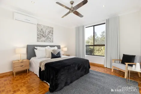 Property photo of 4 Balmoral Avenue Bundoora VIC 3083