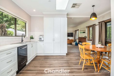 Property photo of 2 Royal Street Upper Ferntree Gully VIC 3156