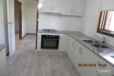 Property photo of 20 Fairview Grove Hackham West SA 5163