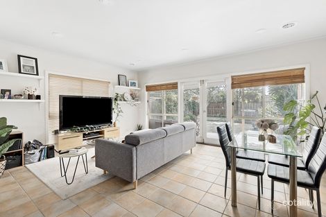 Property photo of 5 Marigold Crescent Gowanbrae VIC 3043