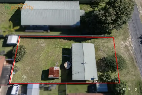 Property photo of 5 Third Avenue Stuarts Point NSW 2441
