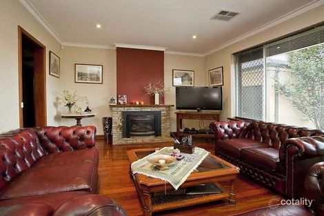 Property photo of 3 Baxter Place Dianella WA 6059