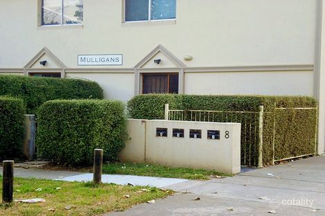 1/8 Booth St, Queanbeyan East, NSW 2620