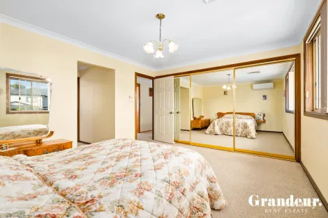 Property photo of 22 Edinburgh Circuit Cecil Hills NSW 2171