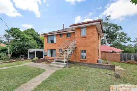 2/15 Biraban Pl, Macquarie, ACT 2614