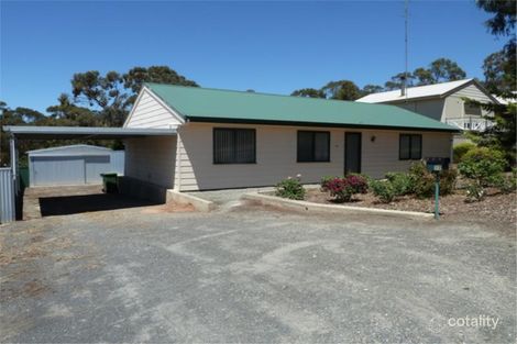 32 Kelly St, Clare, SA 5453