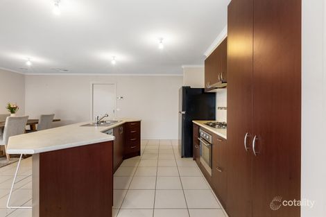 Property photo of 38 Myhaven Circuit Carrum Downs VIC 3201