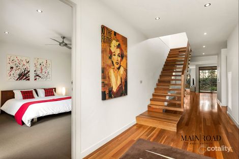 Property photo of 32 Lady Rose Crescent Sydenham VIC 3037