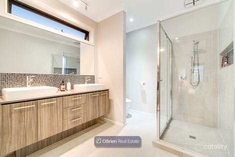Property photo of 14 Long Street Botanic Ridge VIC 3977