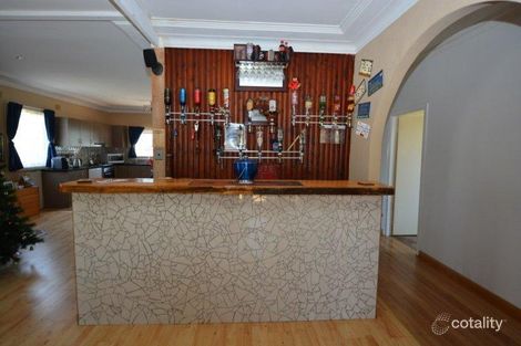 Property photo of 75 Shellharbour Road Warilla NSW 2528