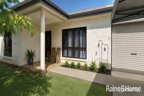 6 Middlemiss St, Mossman, QLD 4873
