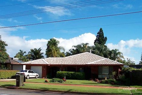 27 Gilbertson Rd, Kardinya, WA 6163