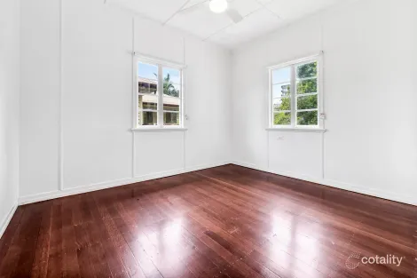 Property photo of 25 Sparkes Street Chermside QLD 4032