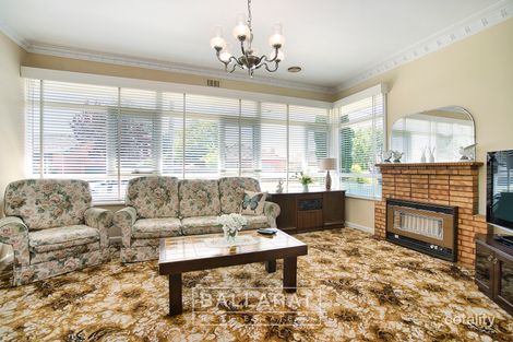 Property photo of 23 Fisher Street Wendouree VIC 3355